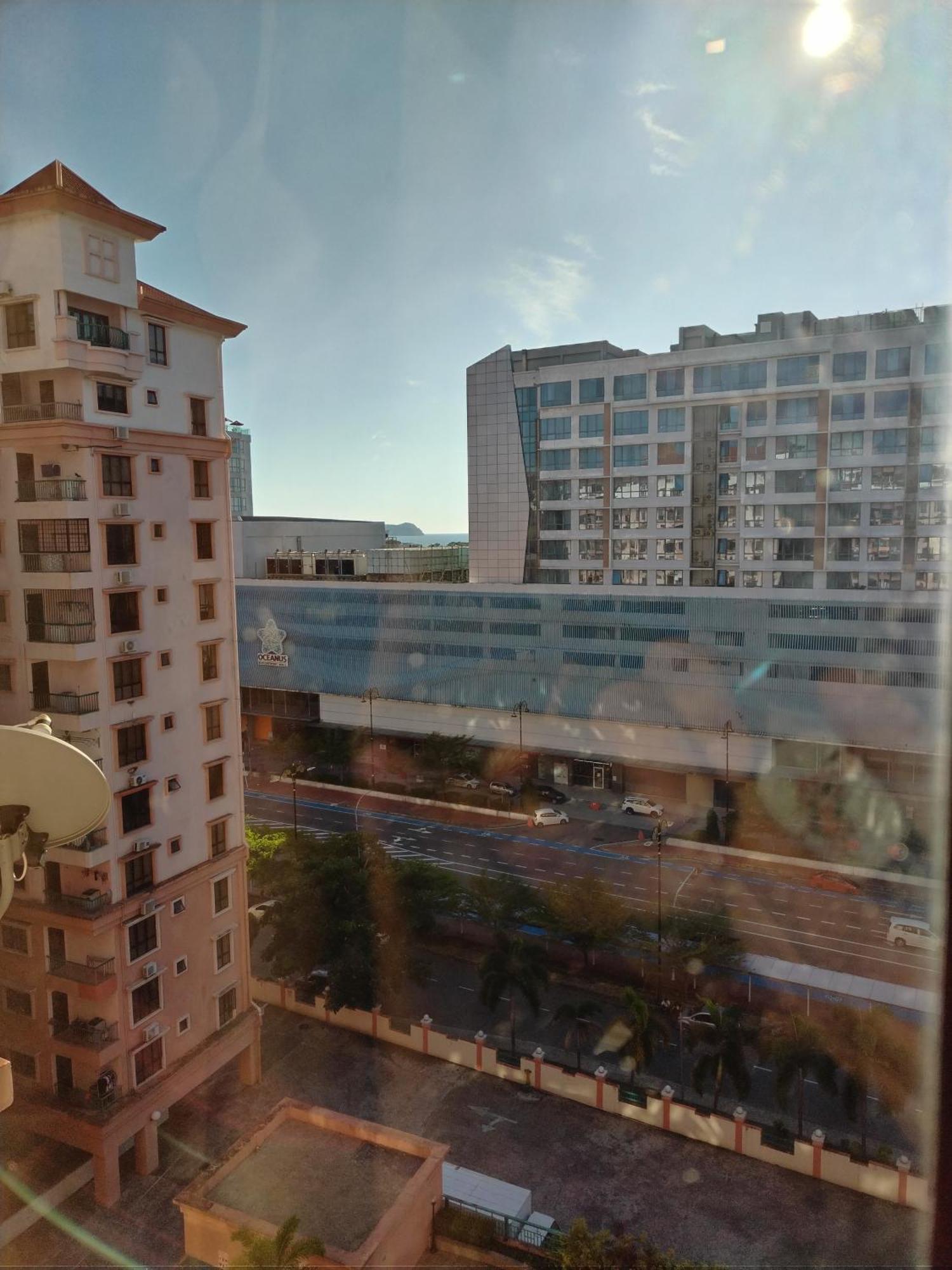 Hp Vacation Marina Court Appartement Kota Kinabalu Buitenkant foto